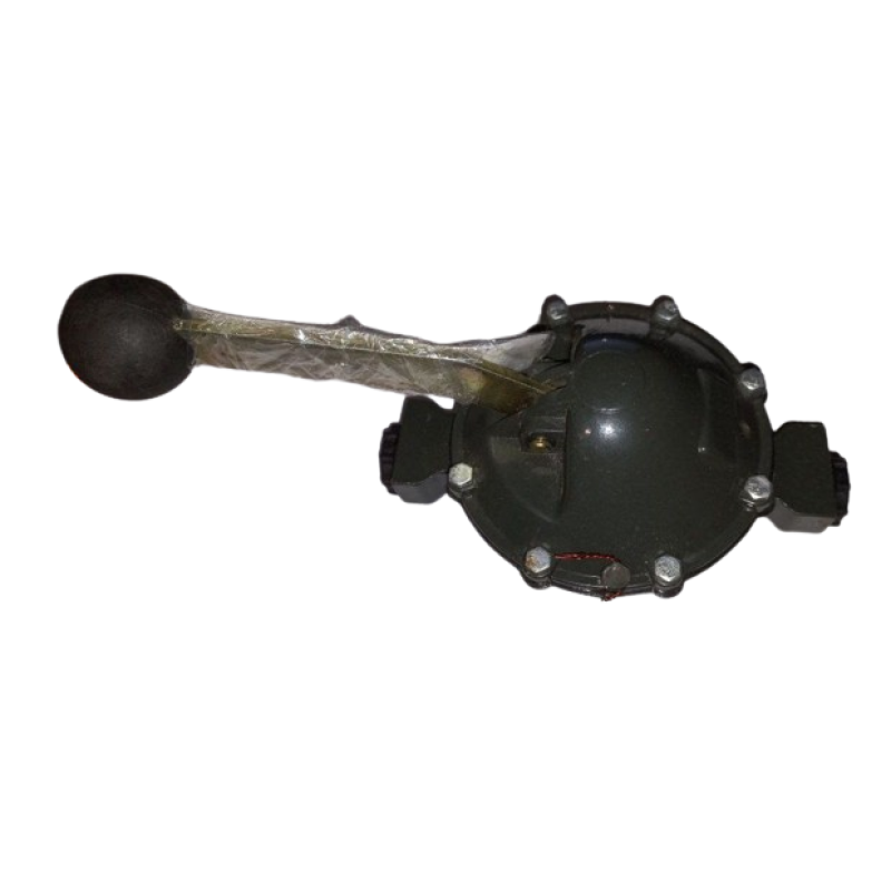 Ручний насос подкачки дизельного палива К-700